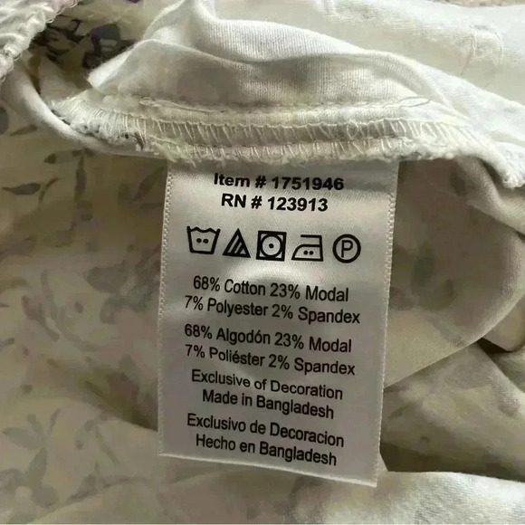 Jachs Girlfriend NWT Stretch Satin Chino Shorts Floral Women Size Large 1751946 - Picture 9 of 11